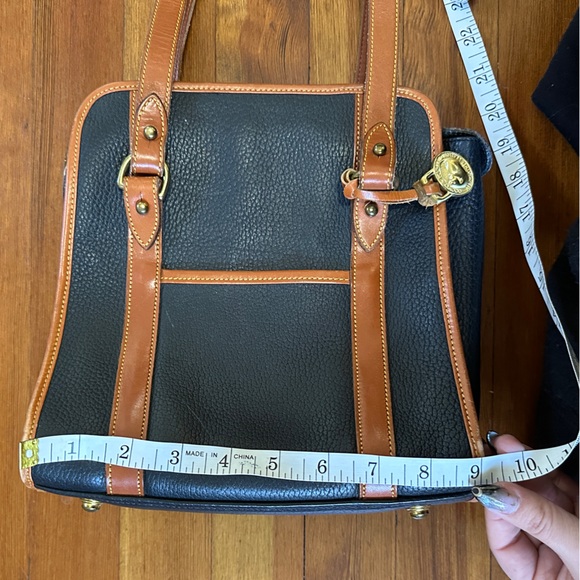 Vintage Dooney and Bouke shoulder Bag Purse - Picture 15 of 16